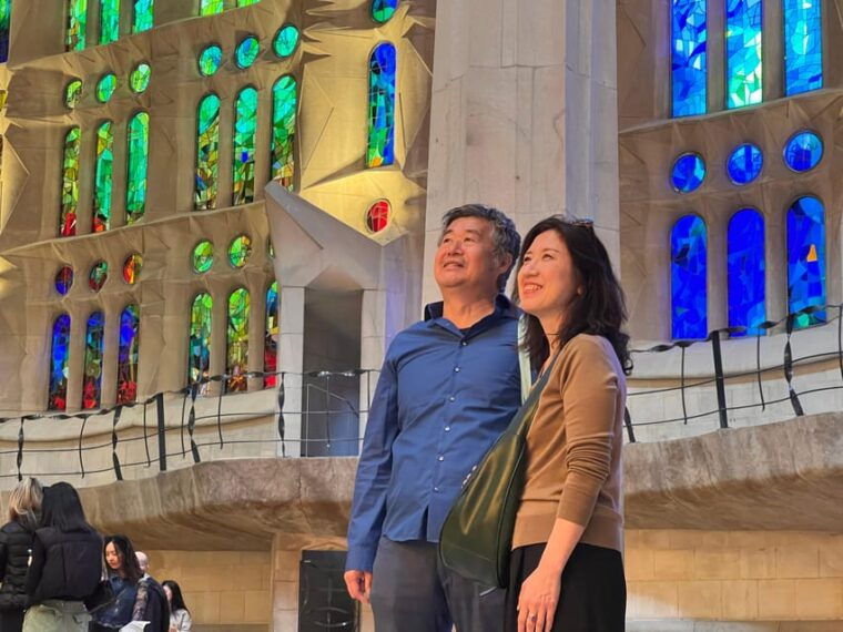 sagrada-familia-private-guided-tour-3