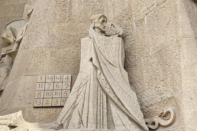 Sagrada Familia Private Tour with Expert Guide - FAQ