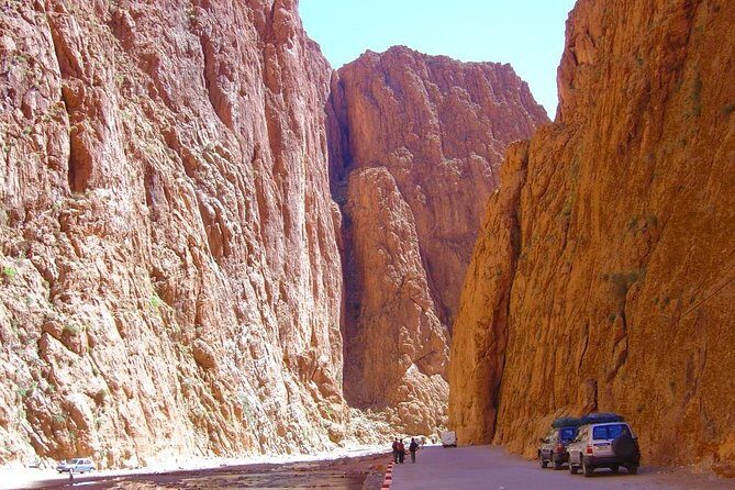 Sahara 3days/2nights mini-circuit - Roses Valley and Dades Gorges