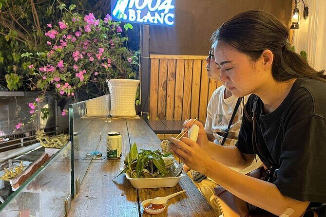 Saigon After Dark Motorbike Street Food Tour - Key Points