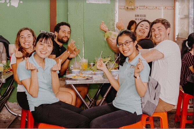 Saigon After Dark With Seafood, Beer & Live Music Bar - What Travelers Say