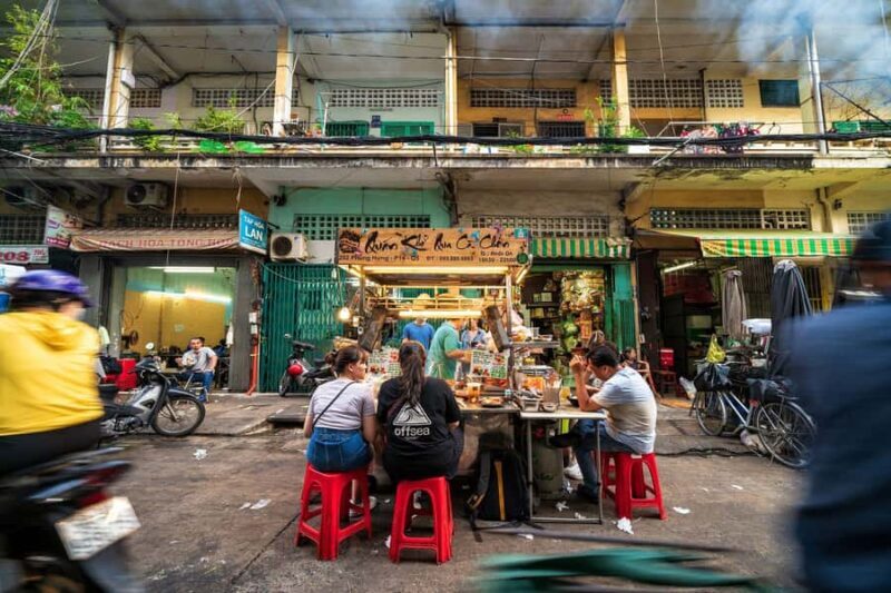 Saigon - Chinatown: Sightseeing, Hidden Gems & Culture Tour - An In-Depth Look at the Saigon Chinatown Scooter Tour