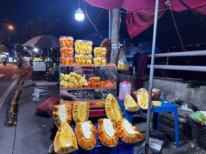 saigon-floating-market-and-food-tasting-tour-by-scooter