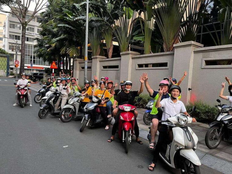 saigon-floating-market-and-food-tasting-tour-by-scooter