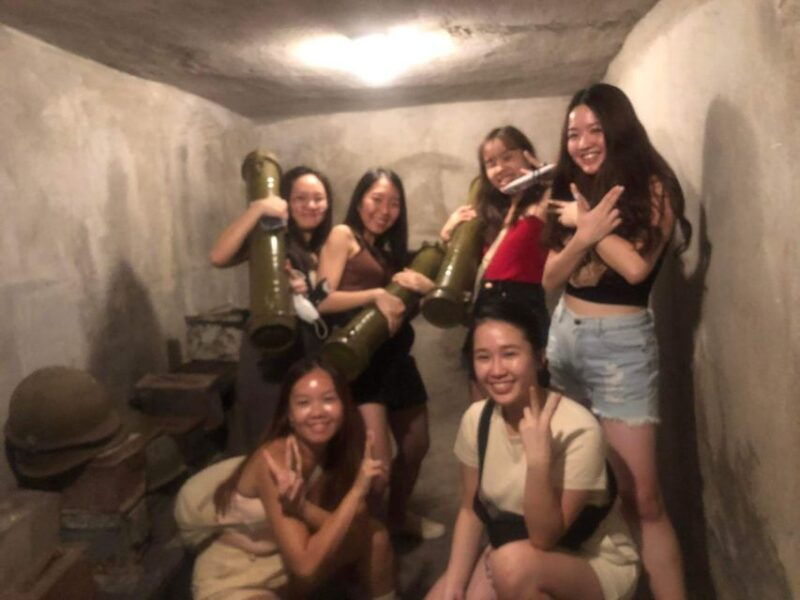 saigon-night-sightseeing-and-street-food-tour-by-vespa