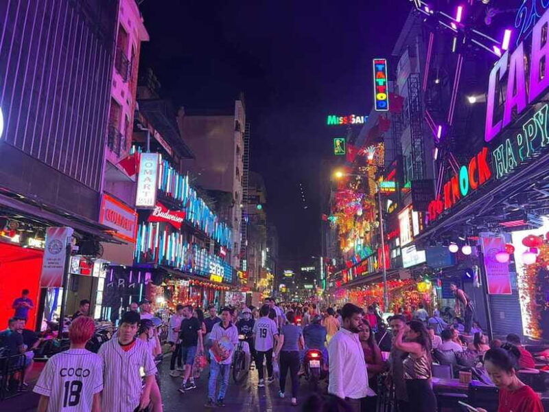 saigon-nightlife-hopping-tour