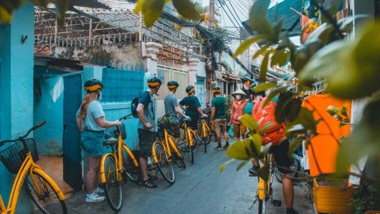 saigon-off-the-beaten-path-cycling-tour-in-ho-chi-minh-city
