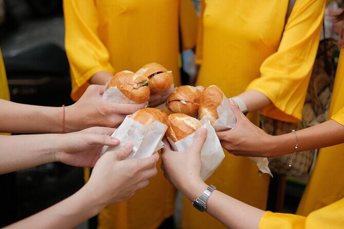 Saigon Sight & Food Tour By Night (Private Tour) - Food & Drink Highlights