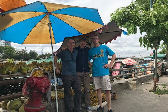 Saigon Slum tour and Saigon Chillspots by motorbike/ Aodai rider - Key Points