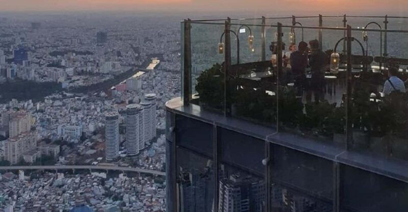 saigon-sunset-cafe-experience-at-landmark-81-and-food-tour