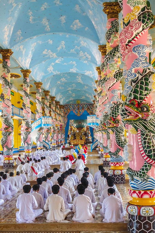 saigon-to-black-virgin-mountain-cao-dai-temple-daily-group