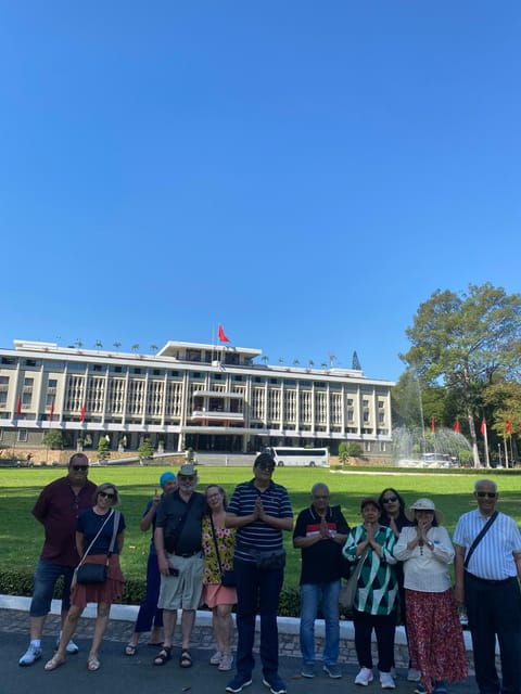 saigons-top-sights-half-day-tour-explore-by-motorbike