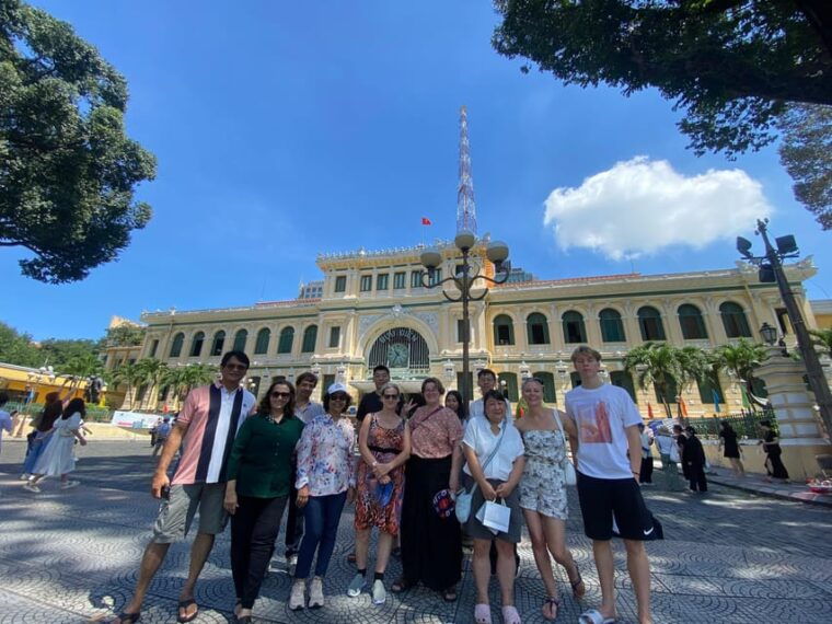 saigons-top-sights-half-day-tour-explore-by-motorbike