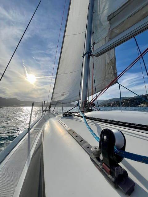 sail-in-tigullio-learn-sailing-and-discover-portofino-with-a-skipper