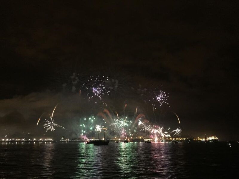 sail-into-2026-lisbon-fireworks-from-the-river