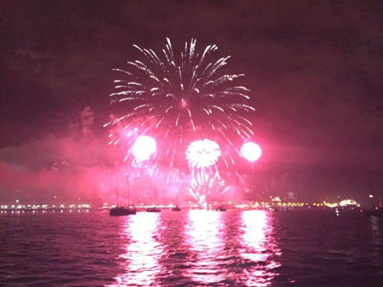 sail-into-2026-lisbon-fireworks-from-the-river