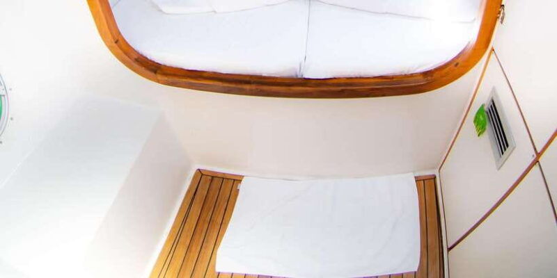 sail-lanka-charter-overnight-stay-cruises