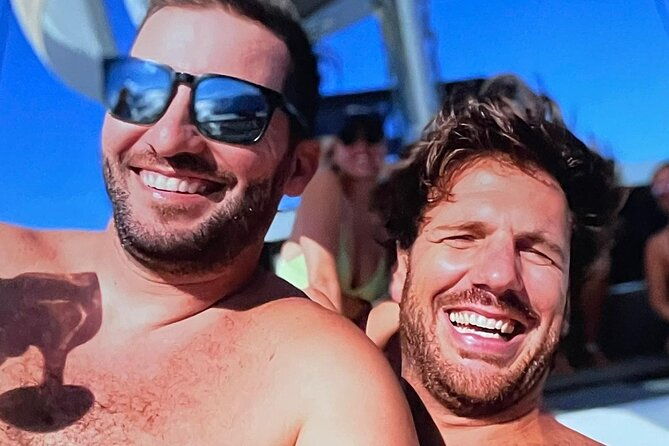 sail-the-athens-riviera-on-a-catamaran