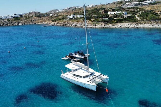 sail-the-athens-riviera-on-a-catamaran