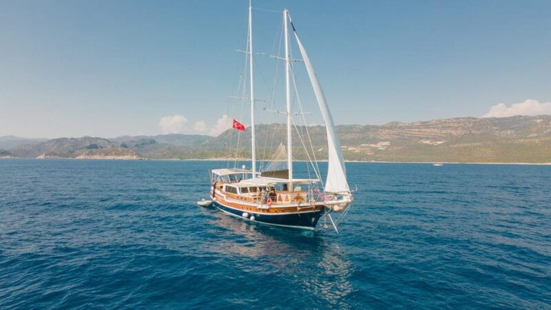 sail-turkey-gulet-cruise-demre-to-kas-via-kekova