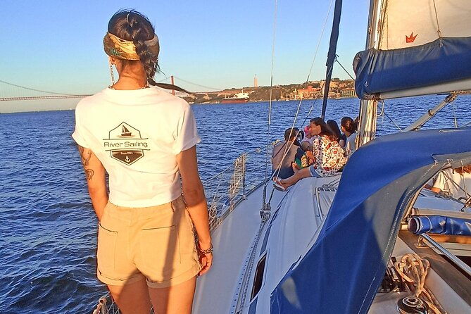 sailboat-excursion-along-the-magnificent-tagus-river