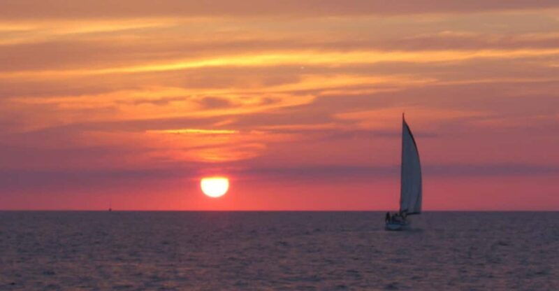 sailboat-sunset-trip-in-menorca