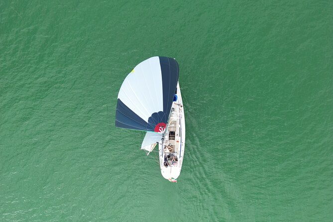 sailing-at-lake-balaton