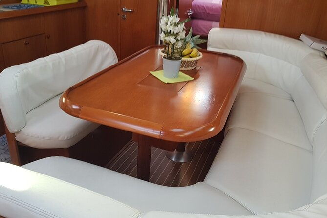 sailing-boat-from-santa-teresa-di-gallura-to-the-maddalena-archipelago