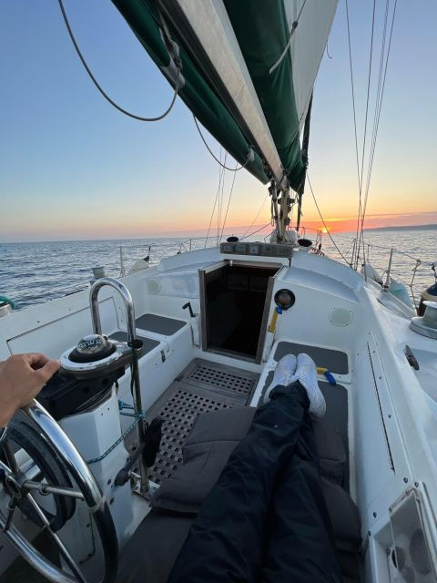 sailing-boat-tour-lisbon