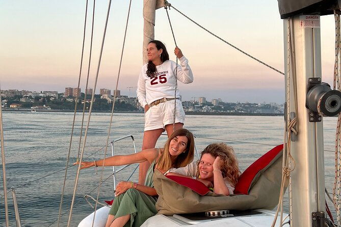 sailing-boat-trip-on-the-coast-of-porto-and-on-the-river-douro