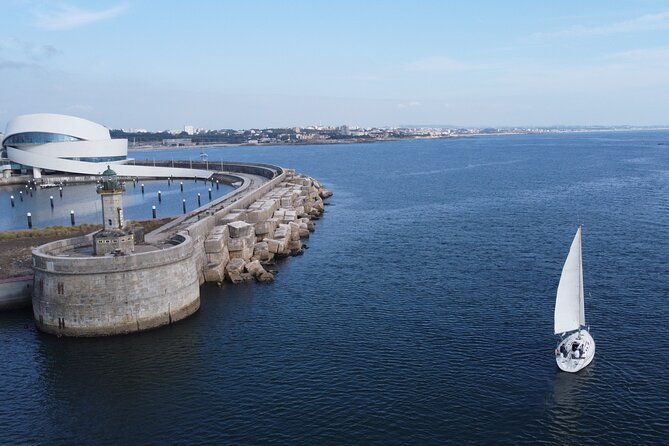 sailing-boat-trip-on-the-coast-of-porto-and-on-the-river-douro