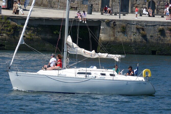 sailing-boat-trip-on-the-coast-of-porto-and-on-the-river-douro