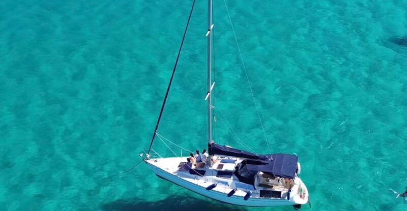 sailing-excursion-swimming-stops-snorkeling-and-prosecco