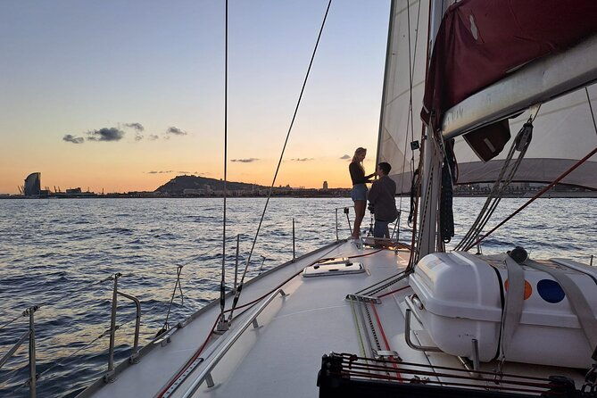 sailing-experience-in-barcelona-with-local-captain