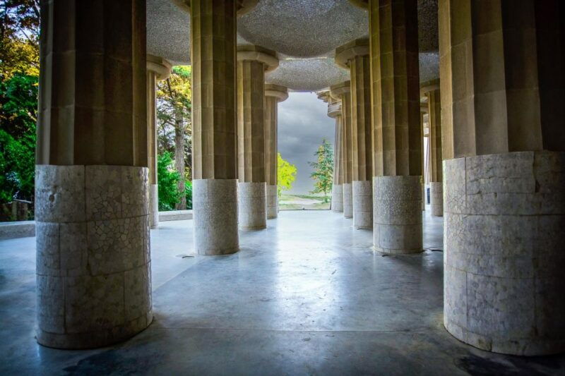 sailing-experience-sagrada-familia-park-guell