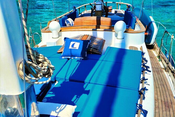 Sailing Flavors, Gastronomy and Relaxation at Sea - An Up-Cclose Look at the Experience
