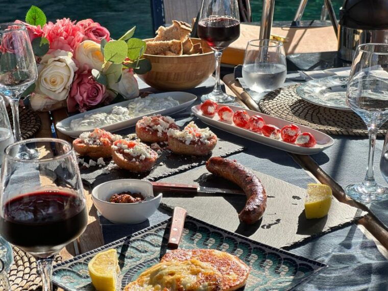 sailing-gastronomy-experience-across-the-athenian-riviera
