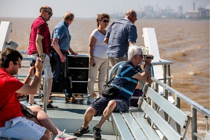 sailing-on-the-rio-de-la-plata-from-puerto-madero-to-tigre-delta