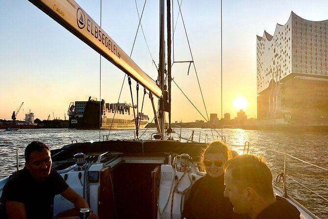 sailingyacht-event-cruise-in-the-city-unique-harbor-tour