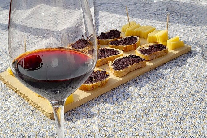 saint-emilion-afternoon-tour-2-wineries-tastings-delicacies