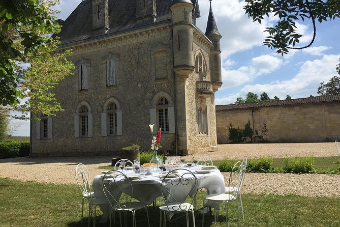 saint-emilion-small-group-electric-bike-wine-tour-tastings-lunch-from-bordeaux