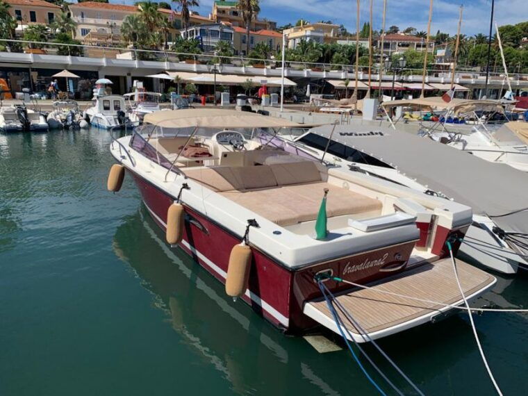 saint-jean-cap-ferrat-french-riviera-luxury-cruise