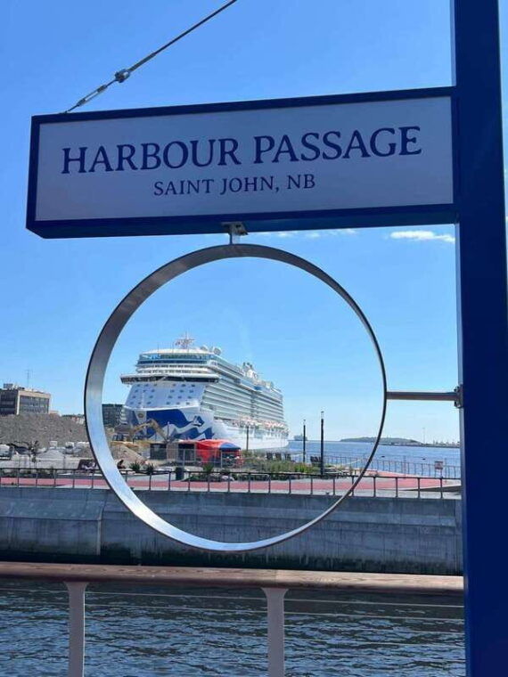 saint-john-highlights-and-sea-caves-tour