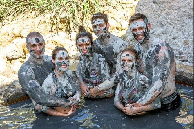 saint-lucia-pitons-waterfalls-and-mud-bath-experience