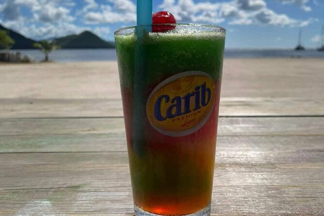 saint-lucia-sundown-bar-hop-with-chic