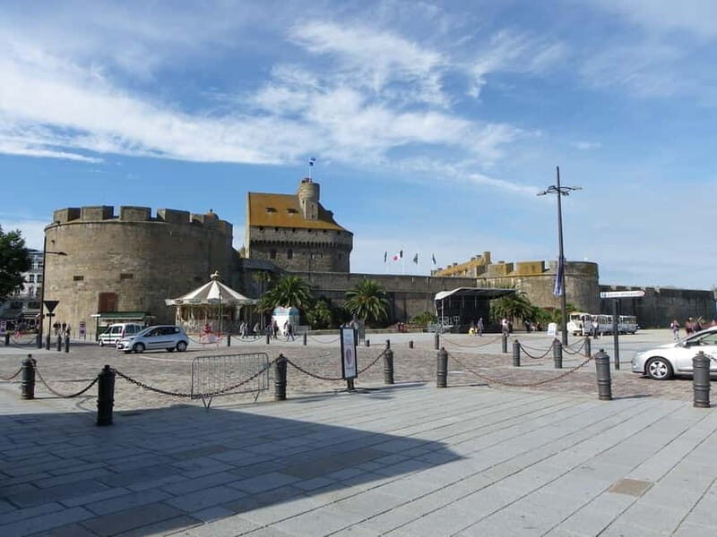 Saint-Malo: Breathtaking landscapes and History Walking Tour - Frequently Asked Questions
