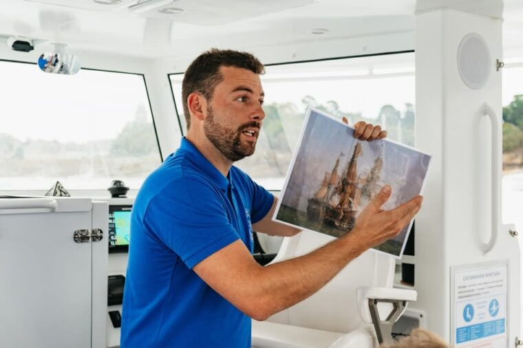 saint-malo-guided-boat-tour-with-local-captain