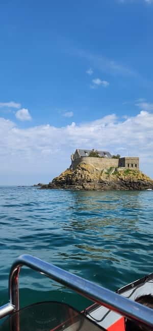 Saint-Malo: Sailing & discovering the Bay - Key Points