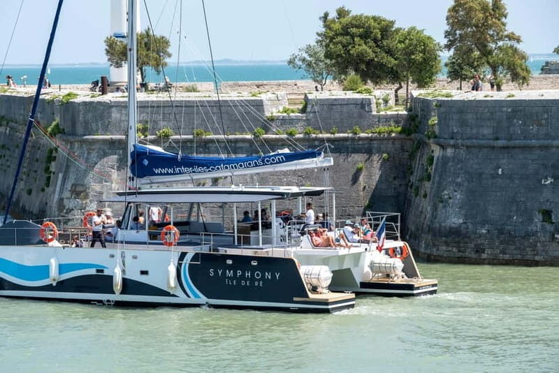 Saint-Martin-de-Ré : Island coasts in the wind's sway (2h) - An Overview of the Experience
