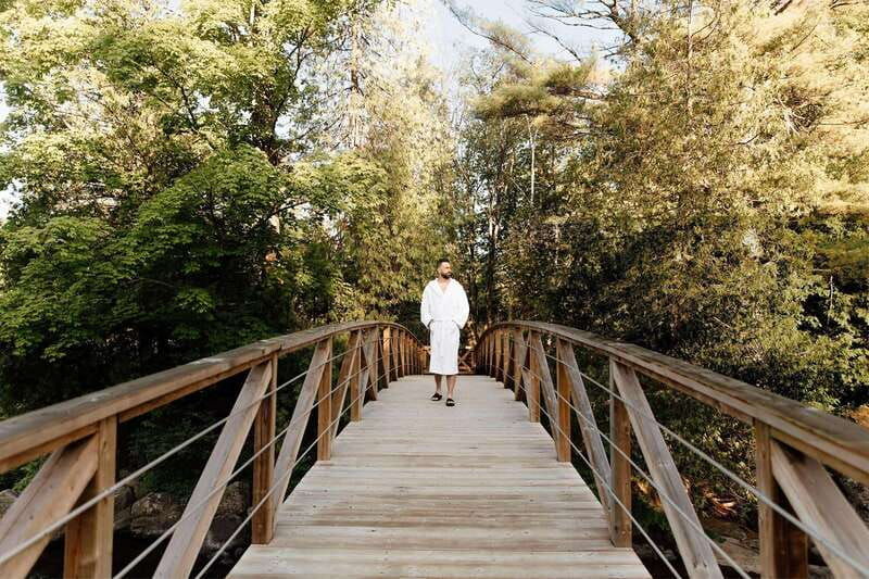 saint-sauveur-relaxation-session-in-a-nordic-thermal-spa